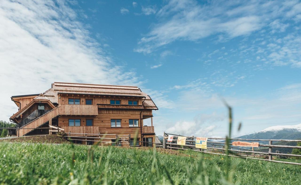Hiasl Zirbenhuette Hotel Hochrindl Exterior photo